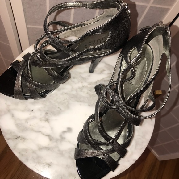 Heels - Picture 1 of 4